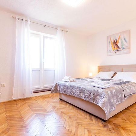 Bobo Central 2Br Apartment 扎达尔 外观 照片