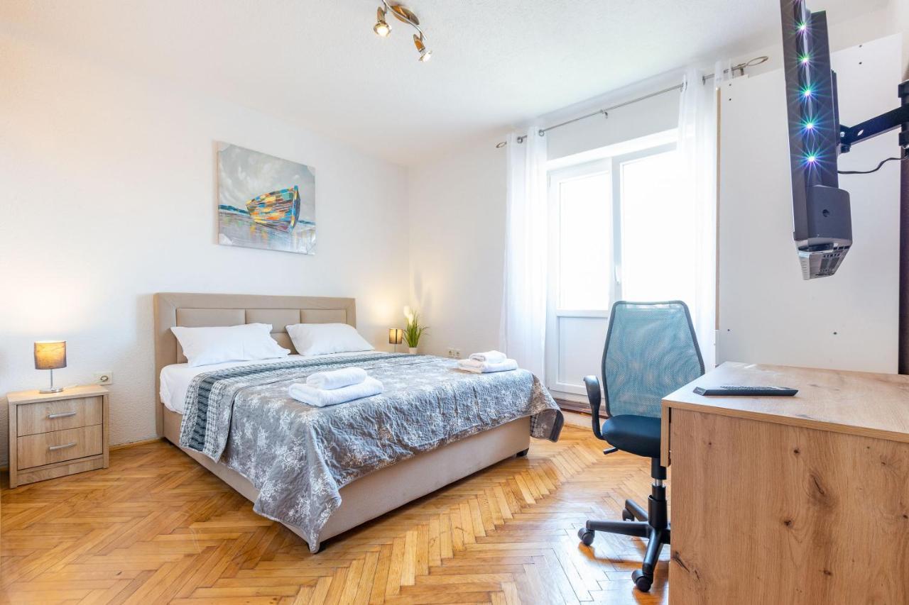 Bobo Central 2Br Apartment 扎达尔 外观 照片