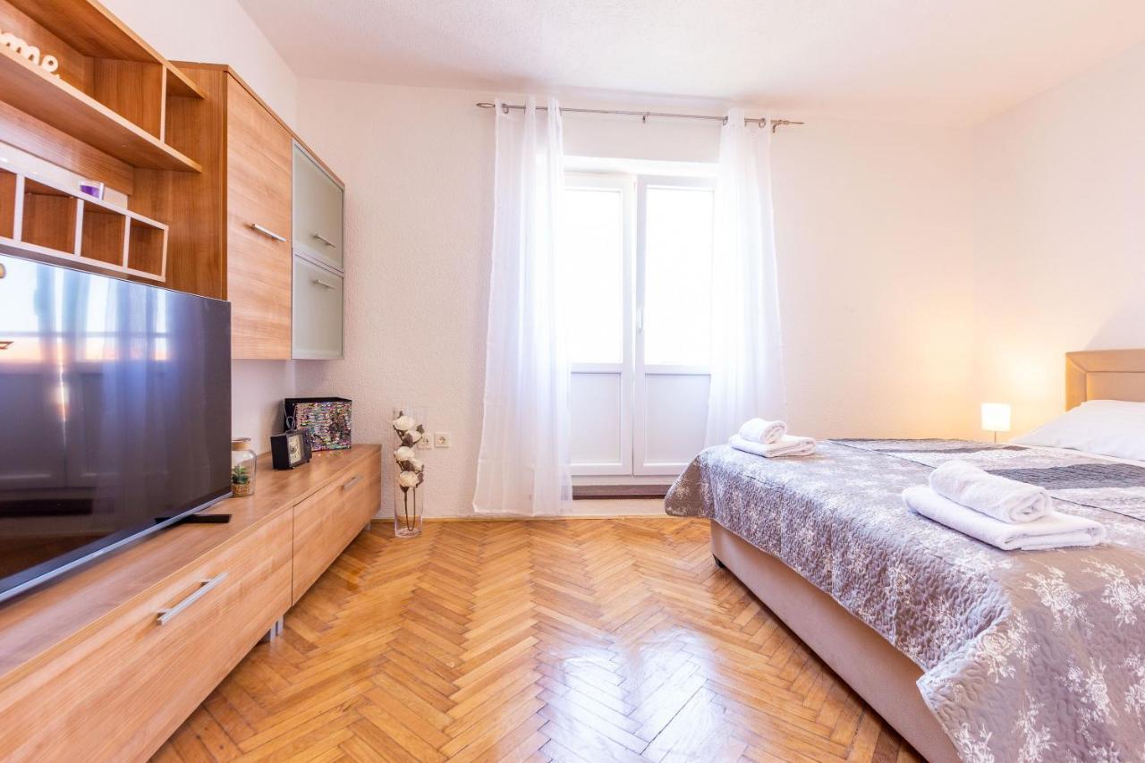 Bobo Central 2Br Apartment 扎达尔 外观 照片