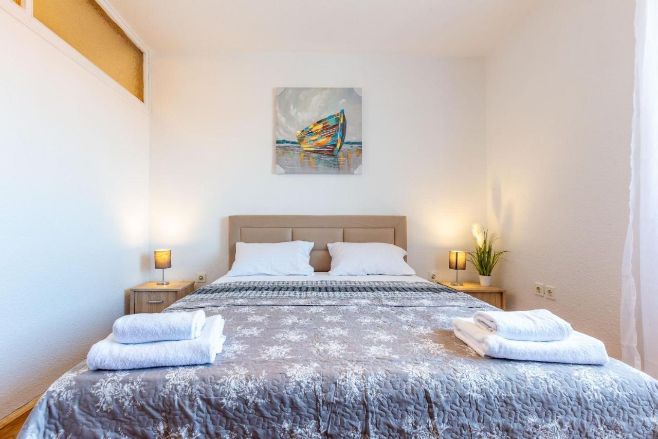 Bobo Central 2Br Apartment 扎达尔 外观 照片