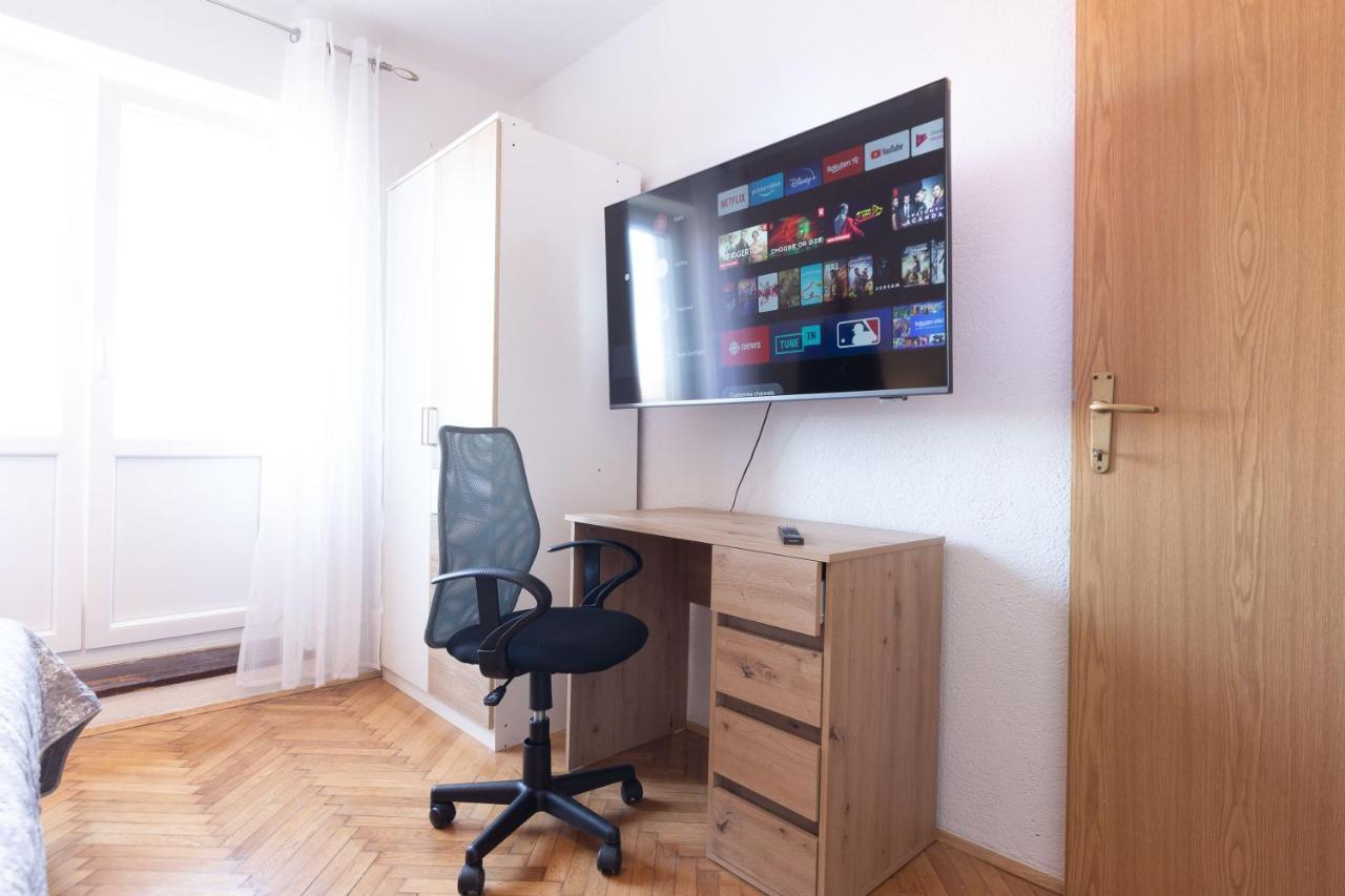 Bobo Central 2Br Apartment 扎达尔 外观 照片