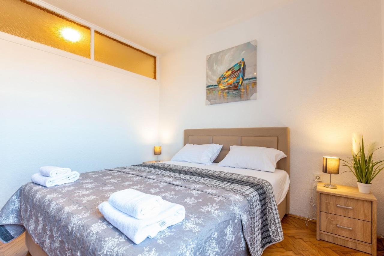 Bobo Central 2Br Apartment 扎达尔 外观 照片